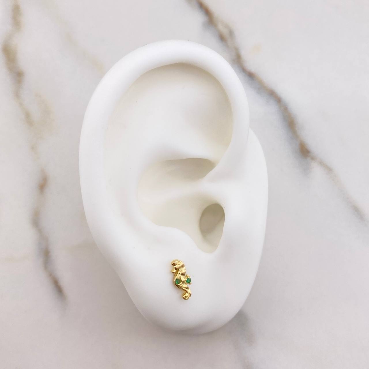 Stud Earrings Seahorse 0.75gr / Green Zircons Yellow Gold &