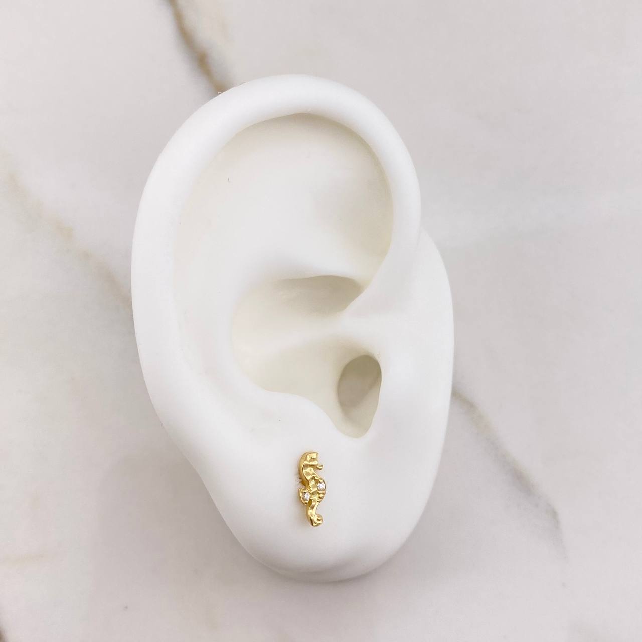 Stud Earrings Seahorse 0.75gr / White Zircons Yellow Gold &