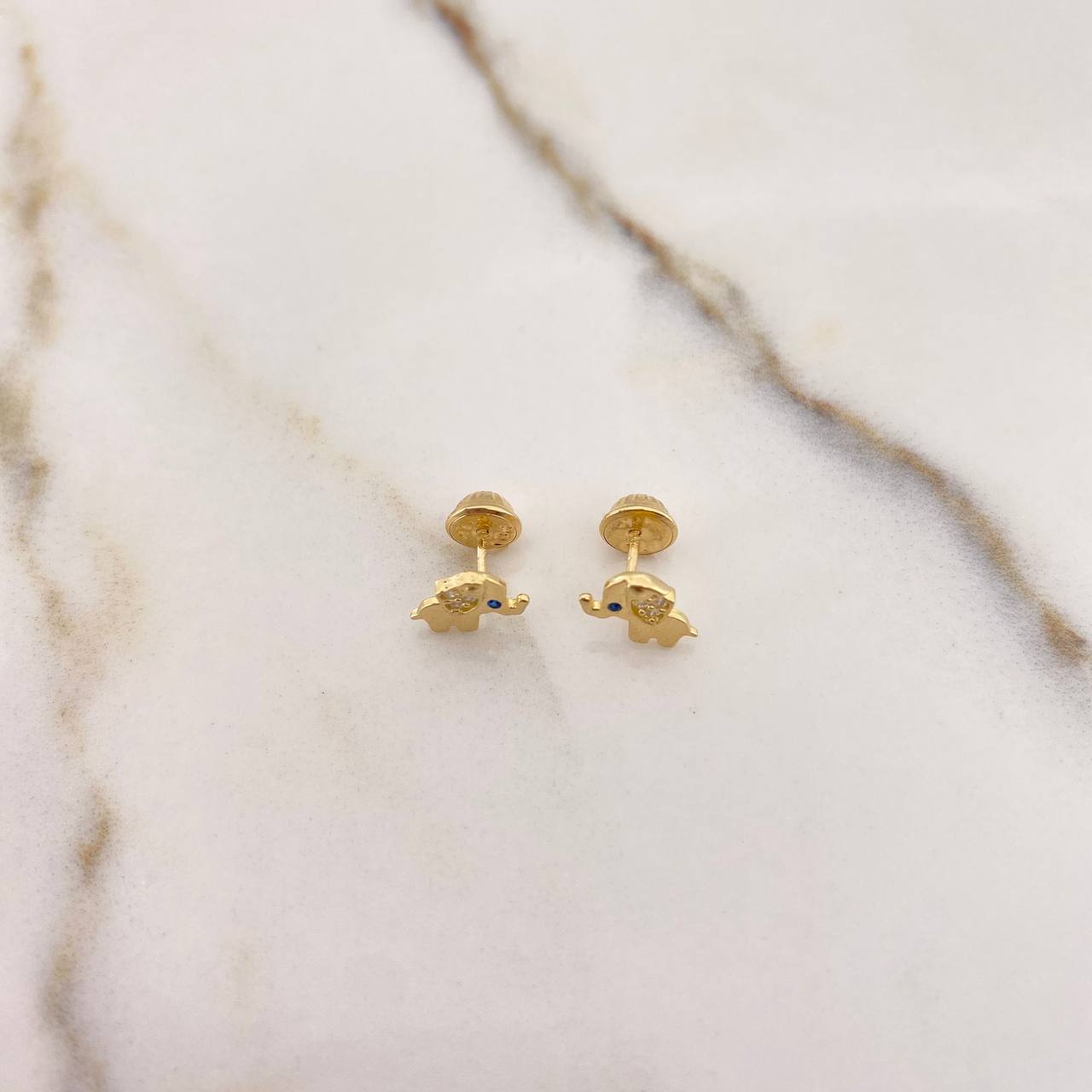 Stud Earrings Elephant 1.05gr / White Blue Zircons Yellow Gold &