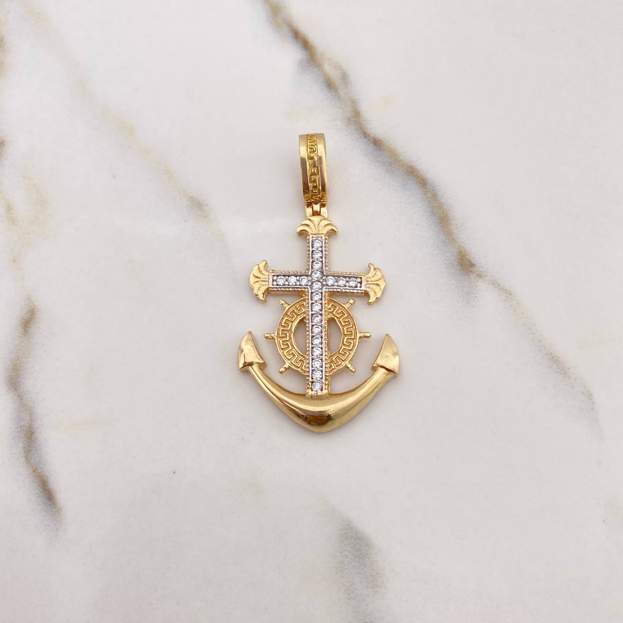 <i data-tl='475472E4'>Anchor Rudder 6.2gr / 4.5cm / White Zircons Three Golds &