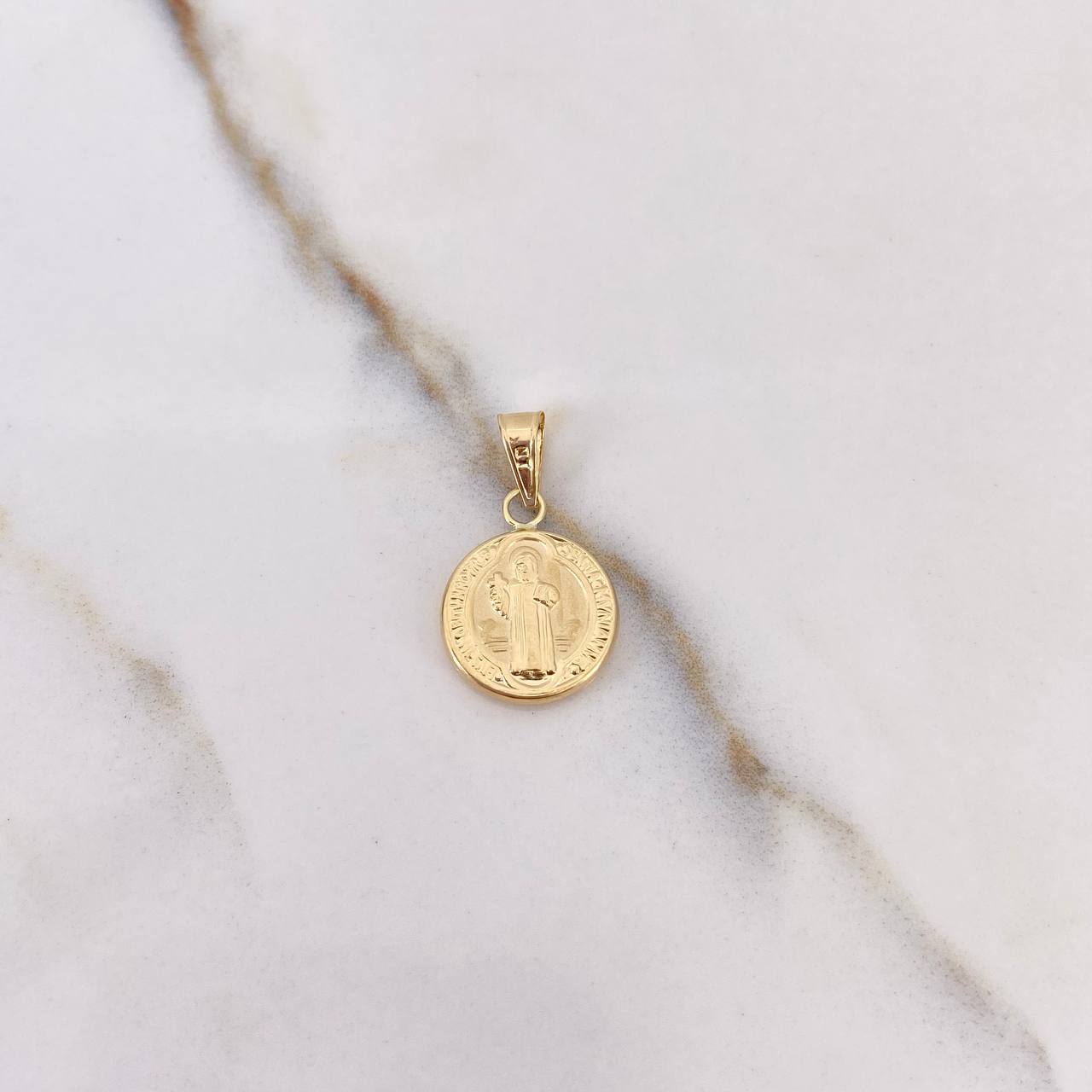 Pendant San Benito 0.9gr / 2cm / Yellow Gold Stamped $