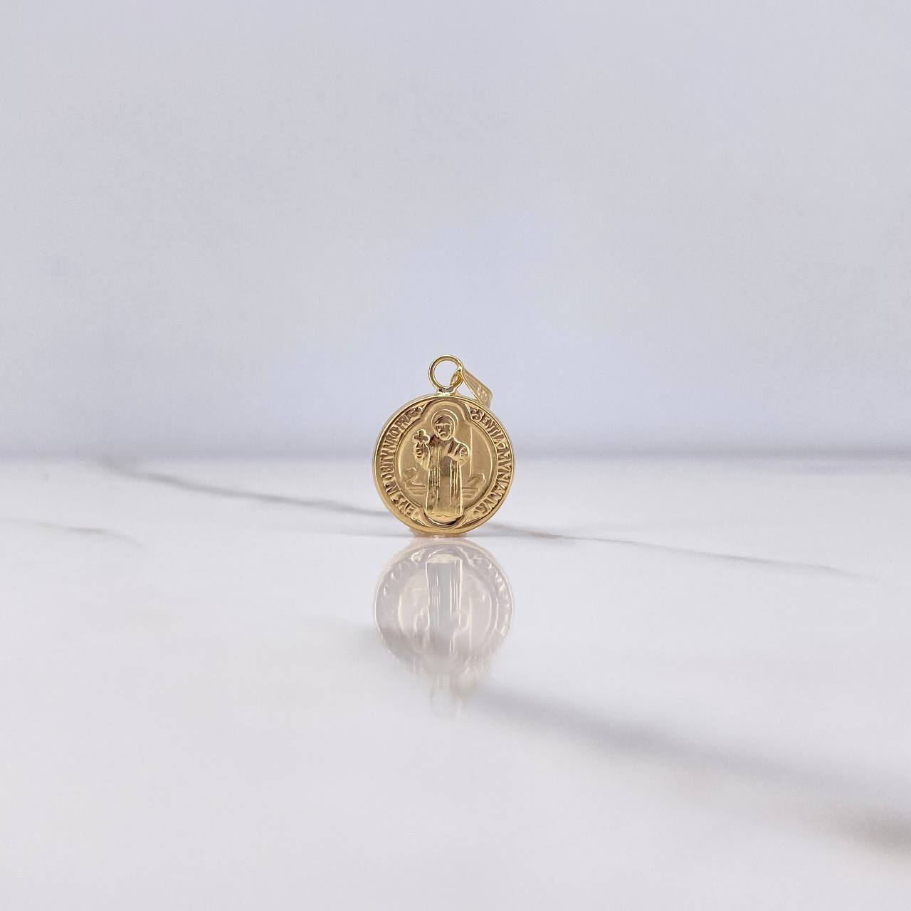 Pendant San Benito 0.9gr / 2cm / Yellow Gold Stamped $