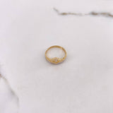 Heart Crown Ring 2.7gr / Size 6 1/4 / White Zircons Two Yellow and White Golds &