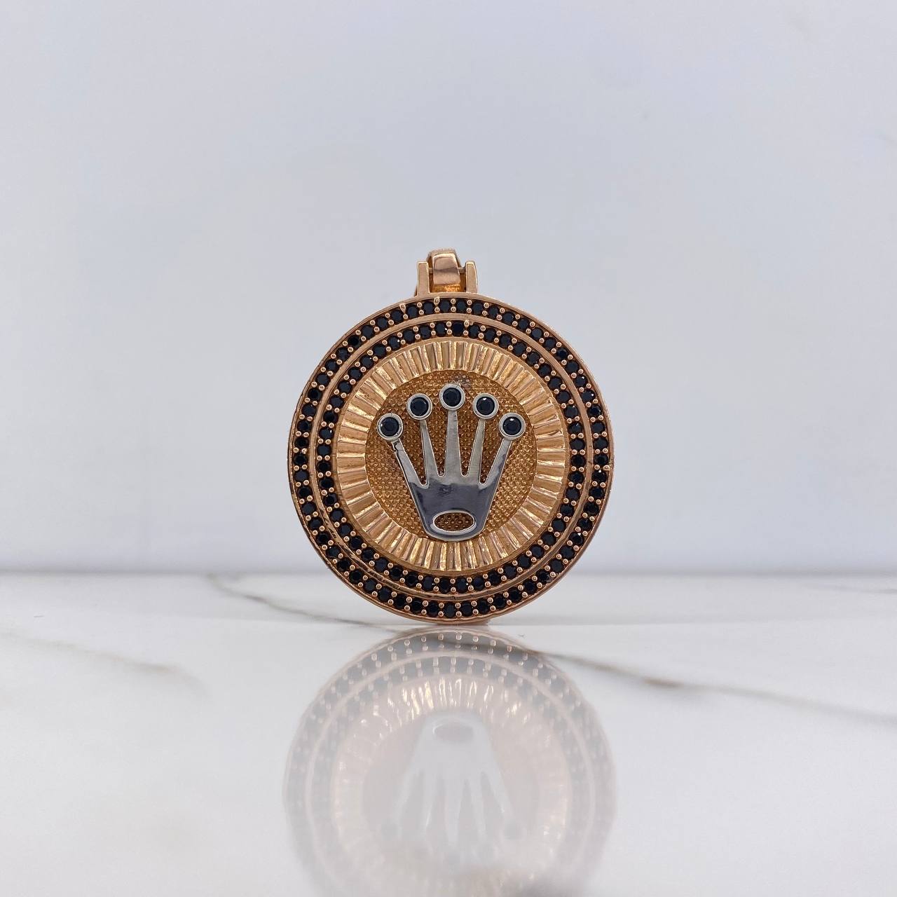 Pendant Medalla Corona RX 20gr / 5.3cm / Black Zircons Two White and Rose Golds &
