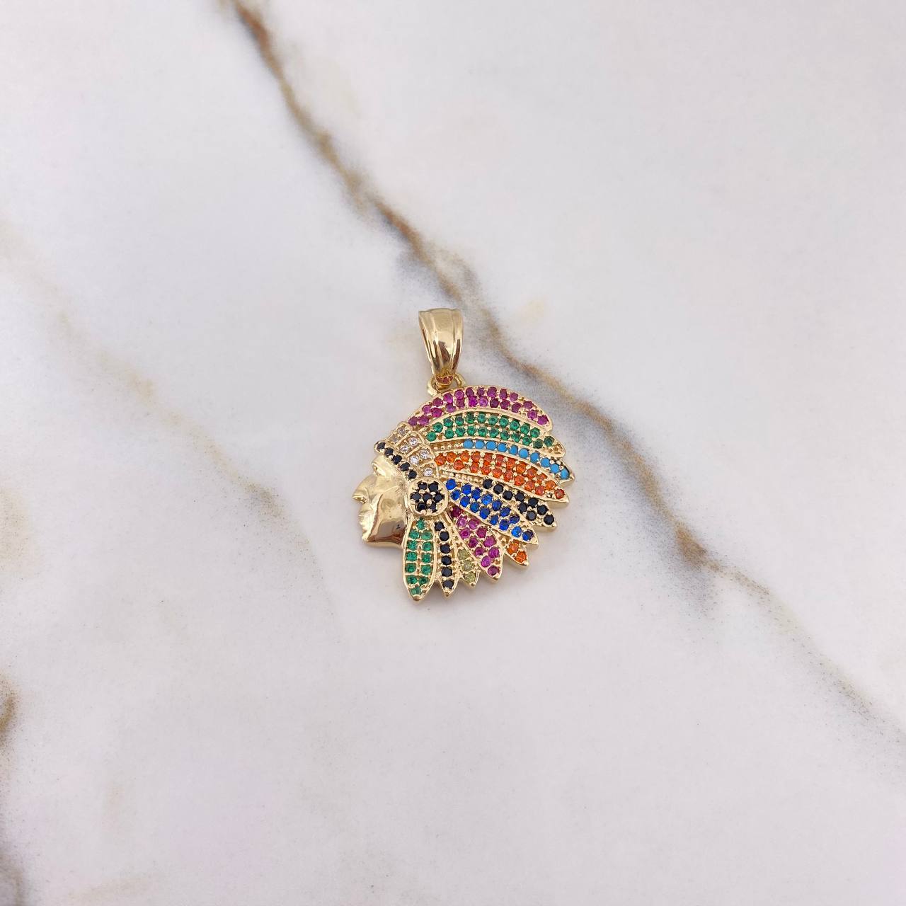 Pendant Indian 5.35gr / 2.9cm / Colored Zircons Yellow Gold &