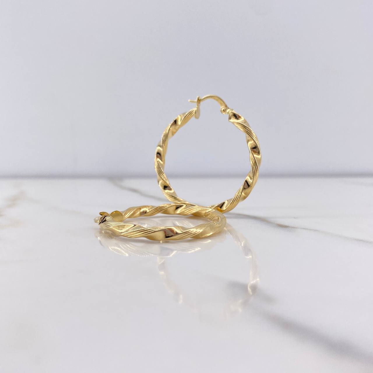 Hoop Earrings May 3.25gr / 3.3cm / Striped Yellow Gold &