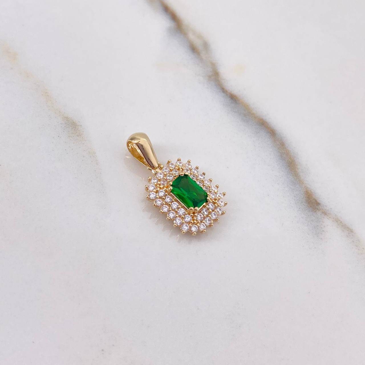 Pendant Halo 2.05gr / 1.9cm / Green White Zircons Yellow Gold $
