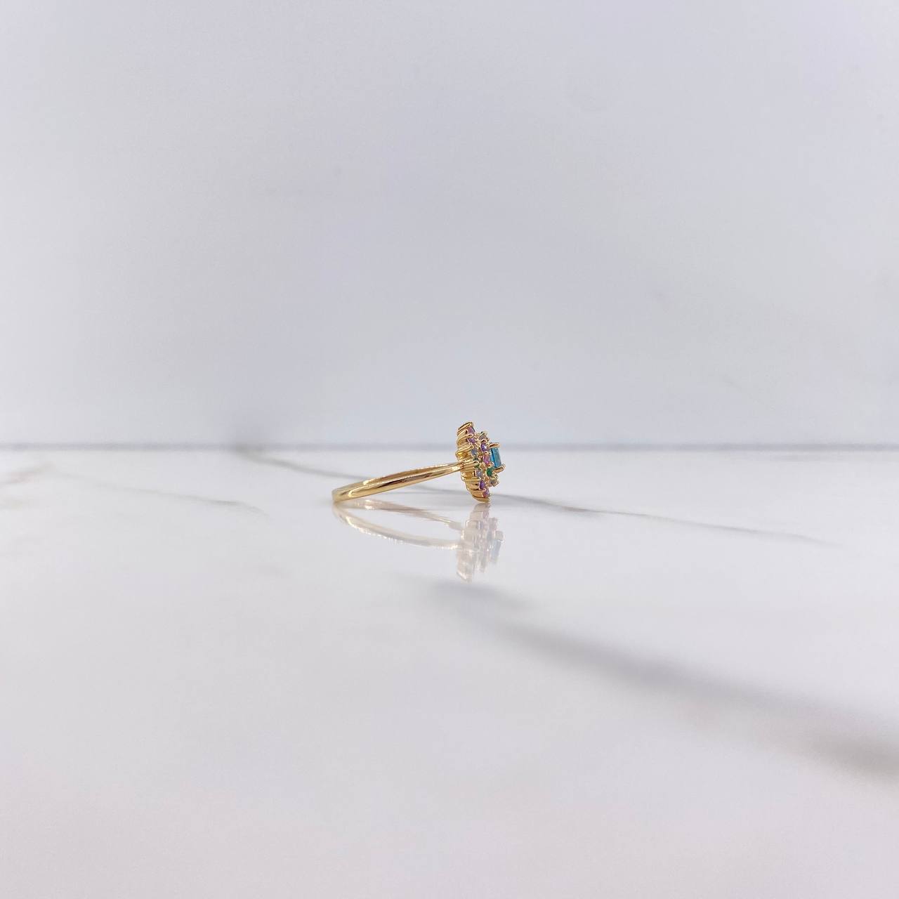 Lotus Flower Ring 2.25gr / Size 5 1/2 / Colored Zircons Yellow Gold !
