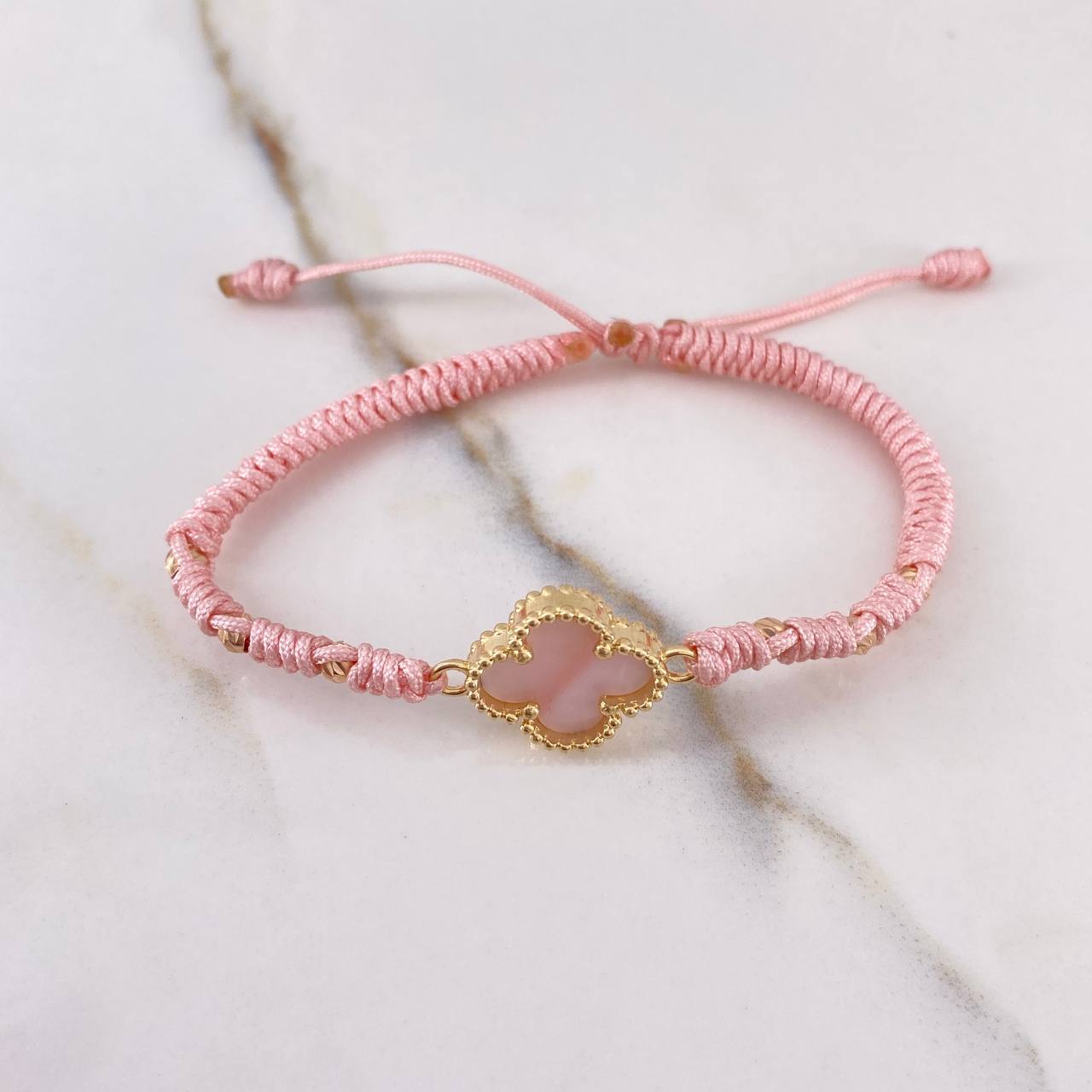 Pink Bracelet Clover VCyA 2.8gr / 4mm Pink Mother-of-Pearl Beads Diamond Cut Yellow Gold $