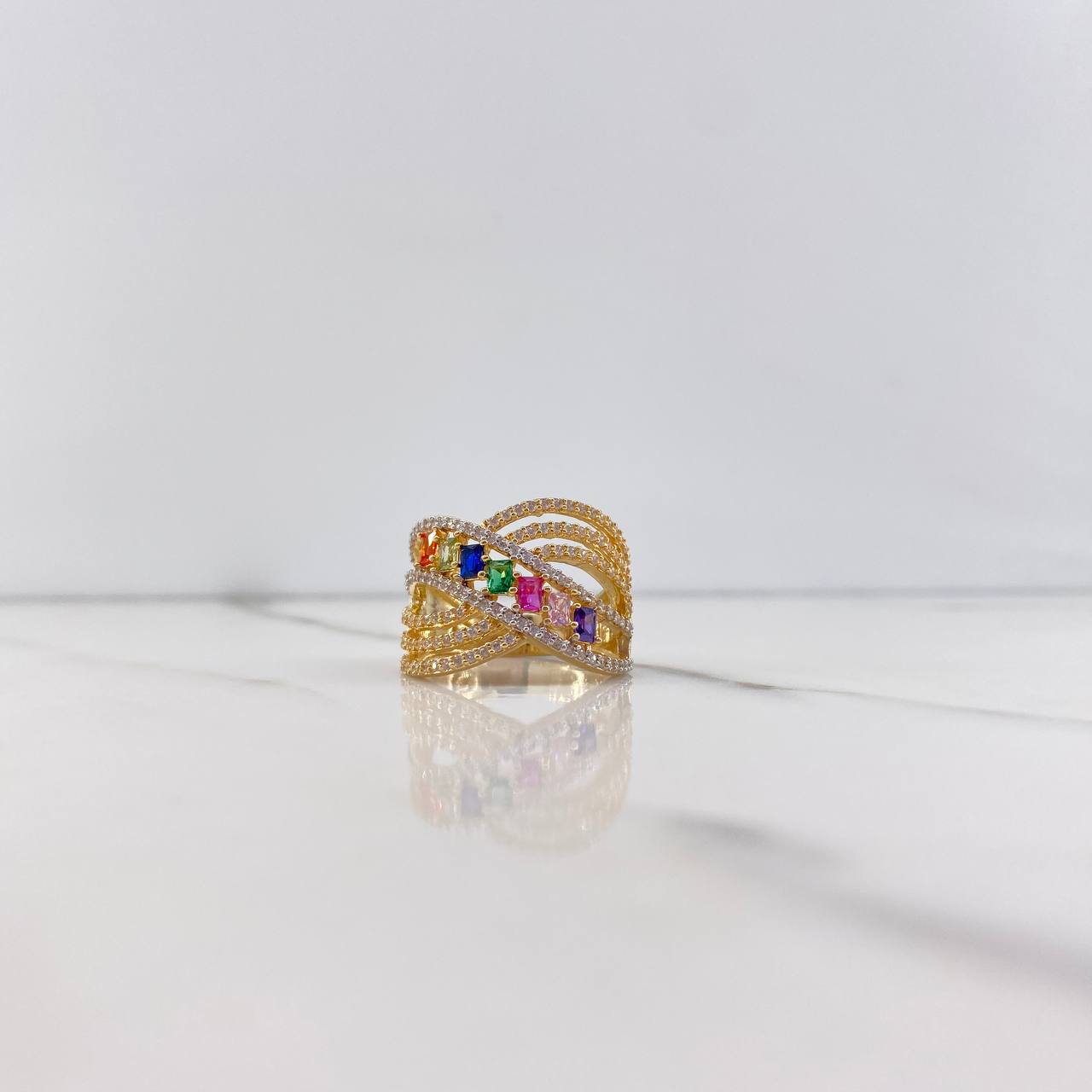 Rustic Ring 7.05gr / Size 7 1/2 / Colored Zircons Two-tone Yellow and White Gold &