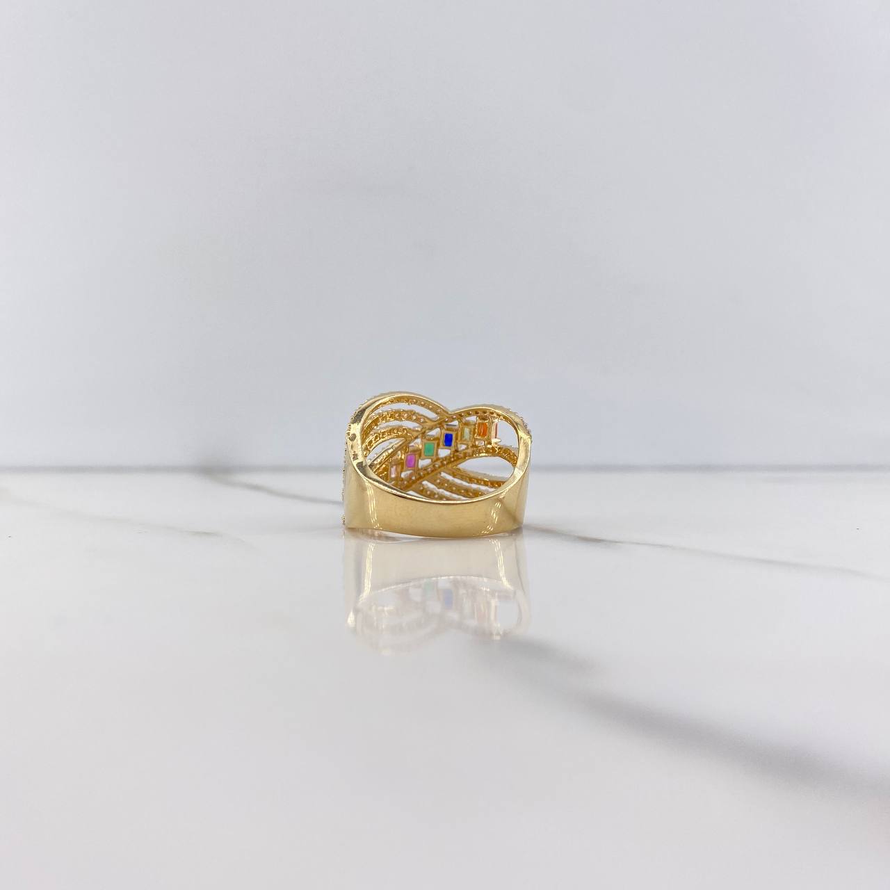 Rustic Ring 7.05gr / Size 7 1/2 / Colored Zircons Two-tone Yellow and White Gold &