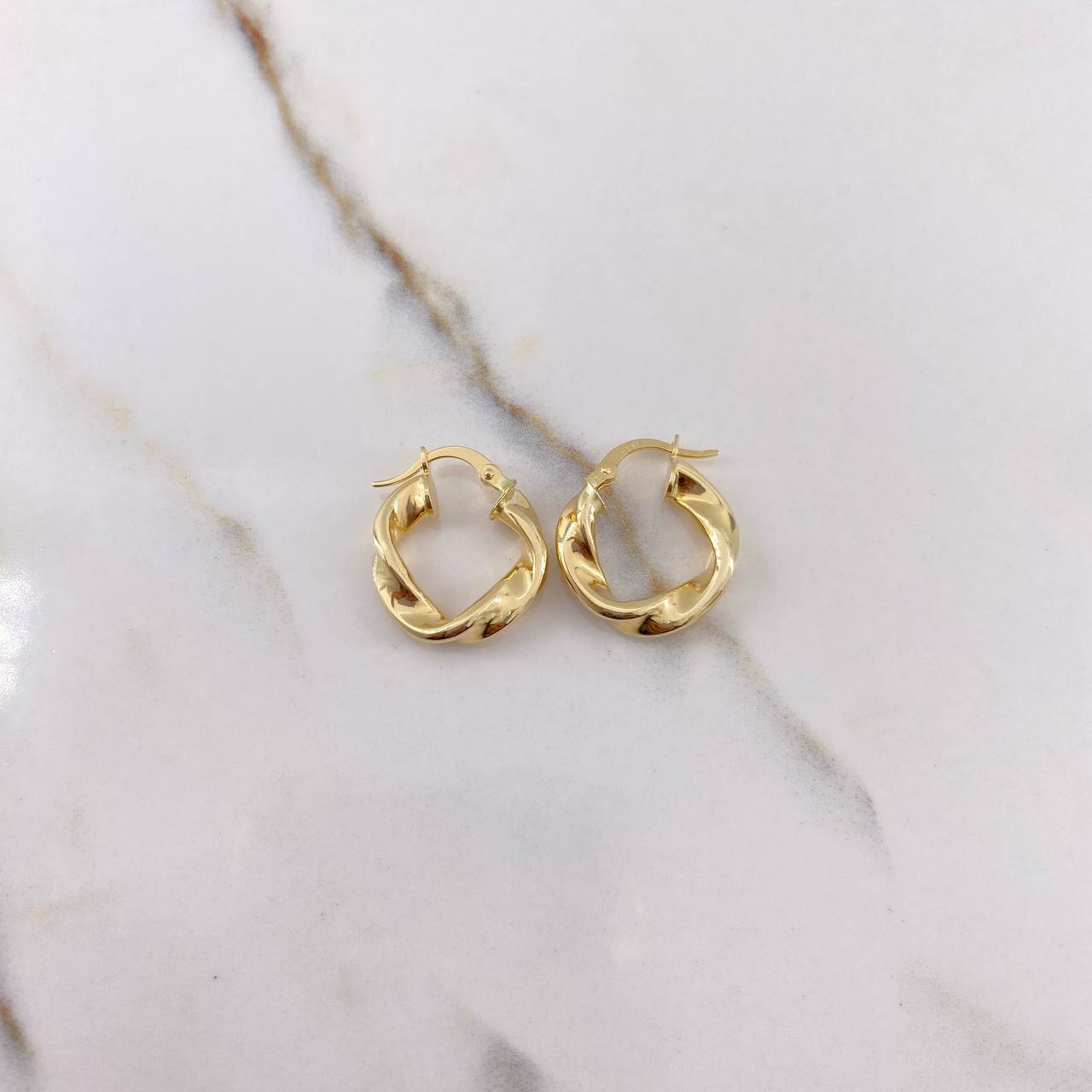 Hoop Earrings Cece 2.65gr / 2cm / Twisted Yellow Gold &