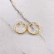 Hoop Earrings Lucero 2.5gr / 2.4cm / Matte Engraving Yellow Gold &