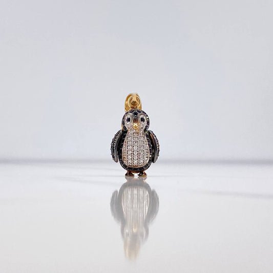 Pendant Penguin 3.5gr / 2.7cm / Black and White Zircons Two Yellows White Gold $