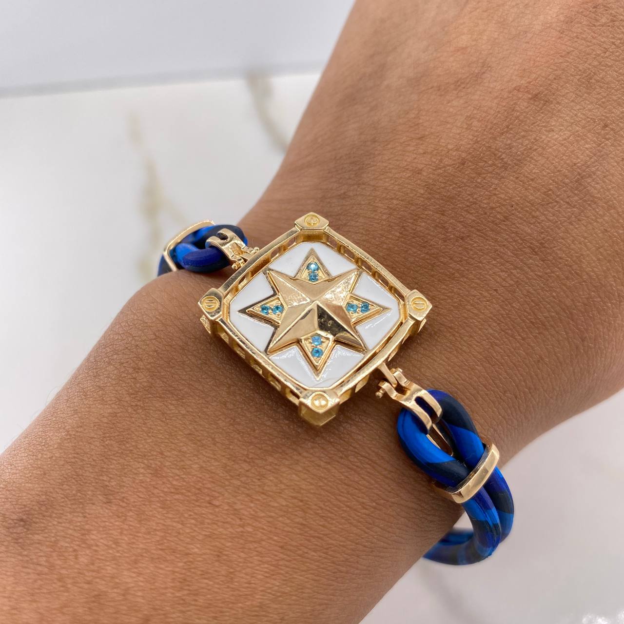 Pulso Brujula 14.4gr / 19cm / Circones Celestes Oro Amarillo &