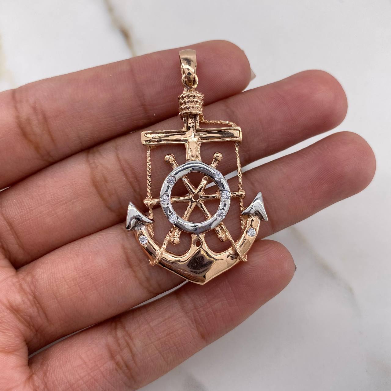 Pendant Anchor Rudder 5.4gr / 4.3cm / White Zircons Two White Rose Gold $