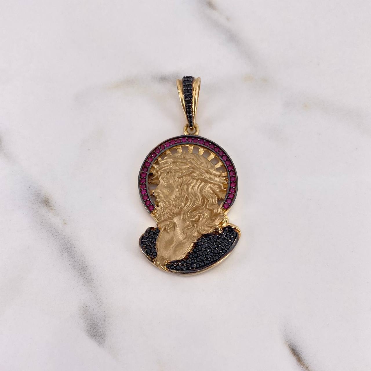 Pendant Christ Face 13.3gr / 4.9cm / Fuchsia Black Zircons Yellow Gold $
