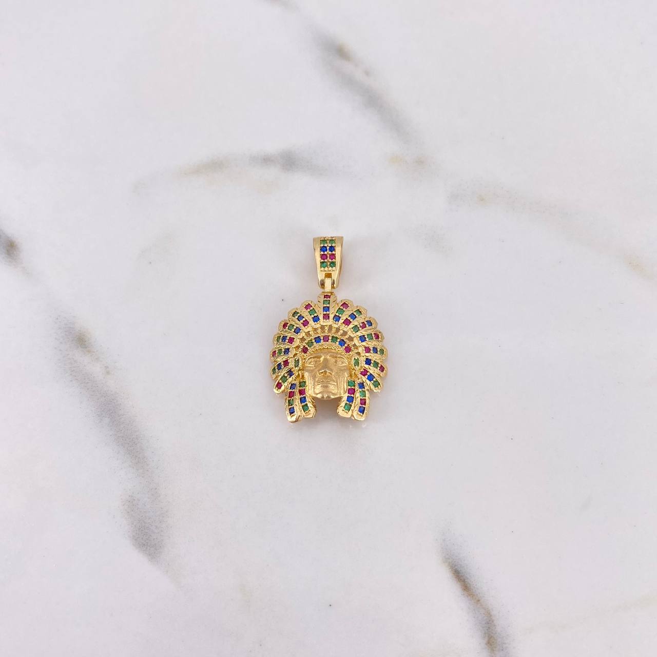 Pendant Indian 4.4gr / 3cm / Green Fuchsia Blue Zircons Yellow Gold $