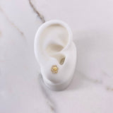 Topos Flor Carita 0.9gr / Circones Blancos Oro Amarillo 18K $