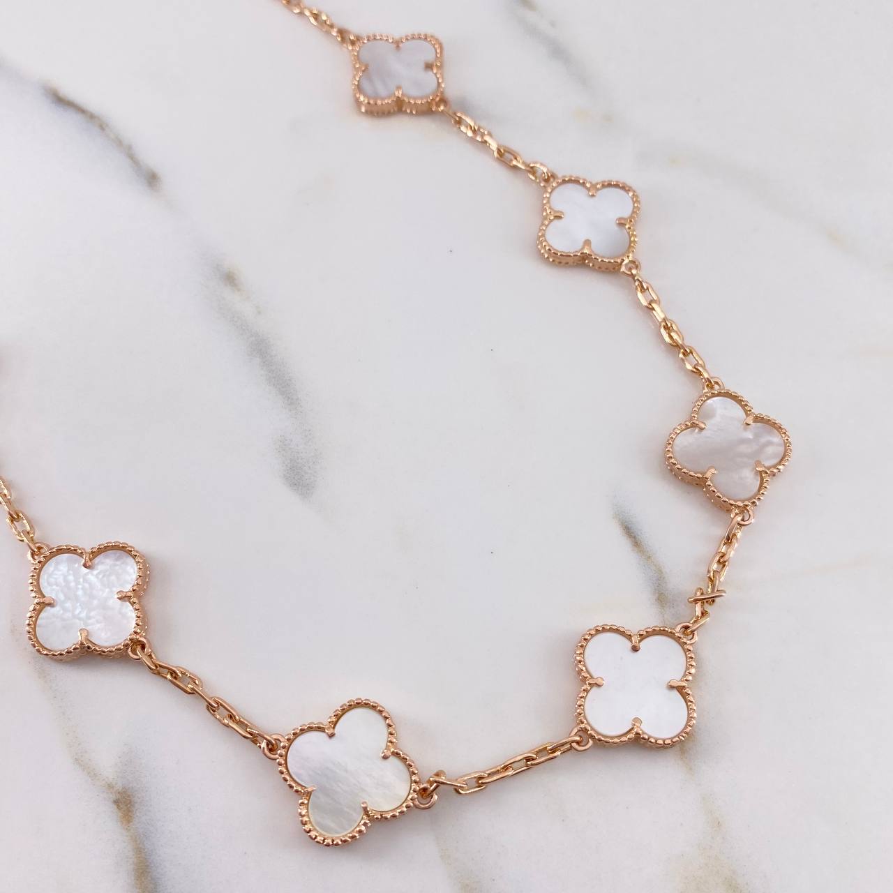Classic Link Chain Clover VCyA 24.9gr / 45cm / 2.2mm White Mother-of-Pearl Rose Gold 18K $