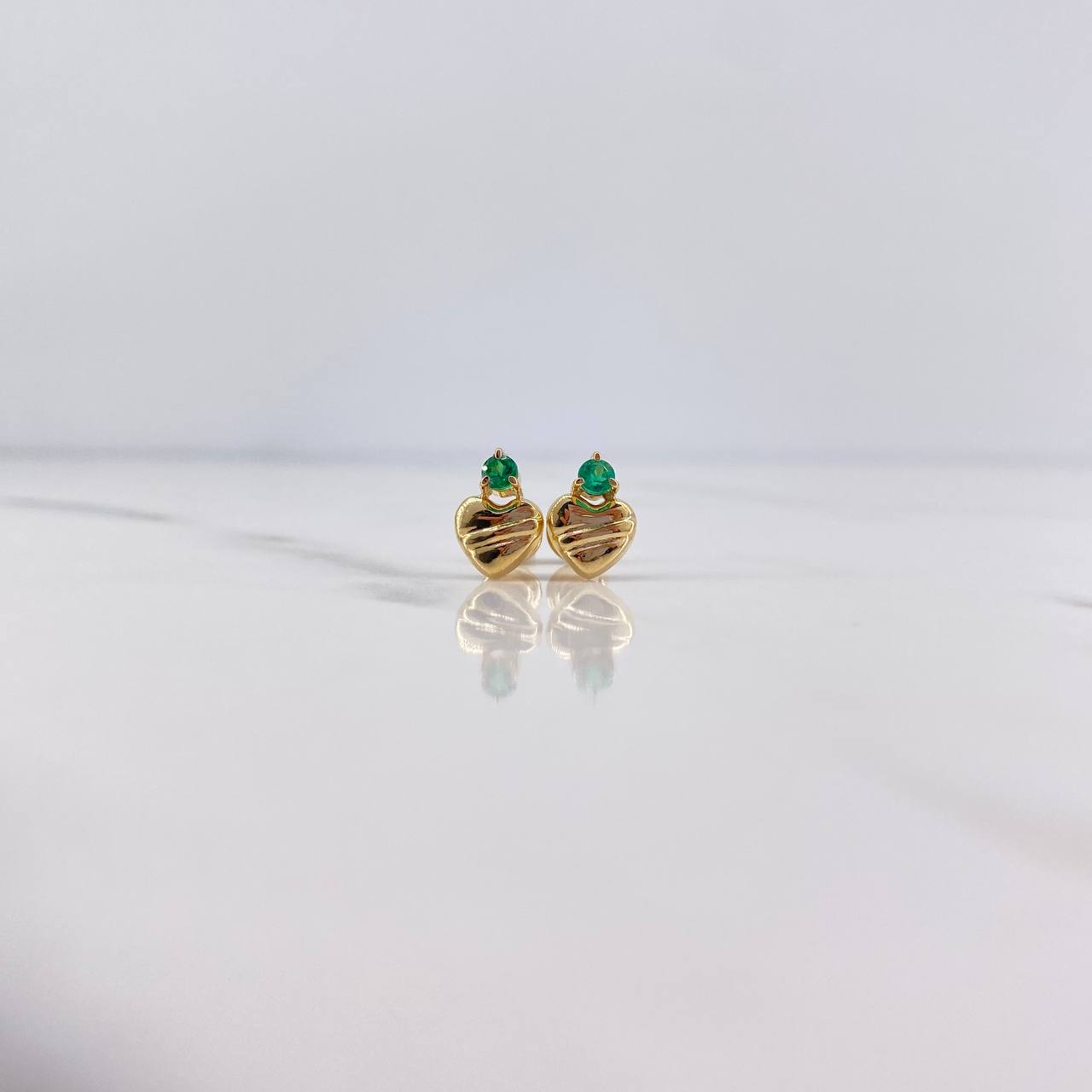 Stud Earrings Corazon Rayas 0.95gr / Esmeralda 13 Pts Oro Amarillo 18K (Jewel) &