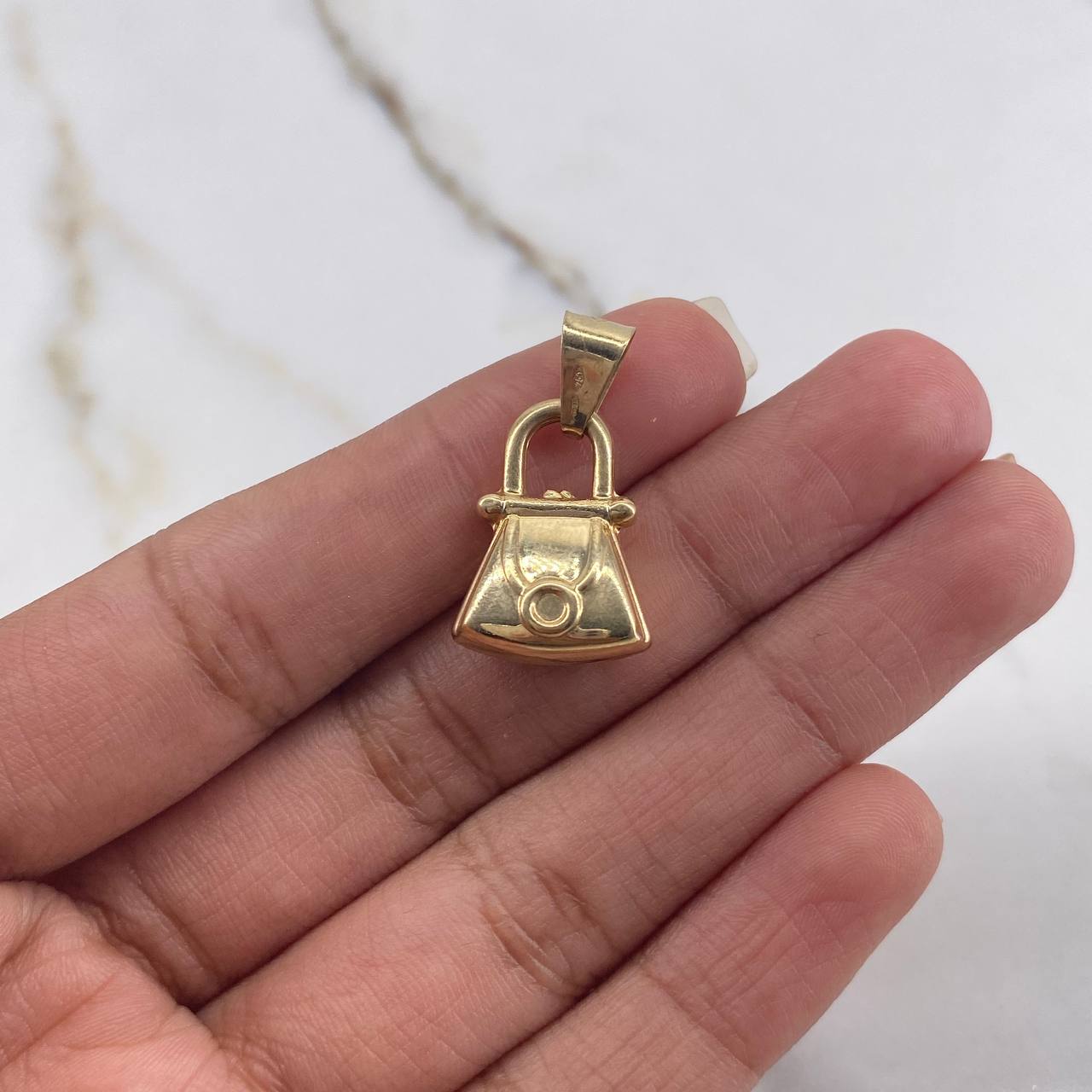 Pendant Bag 1.7gr / 2cm / Yellow Gold Stamped $