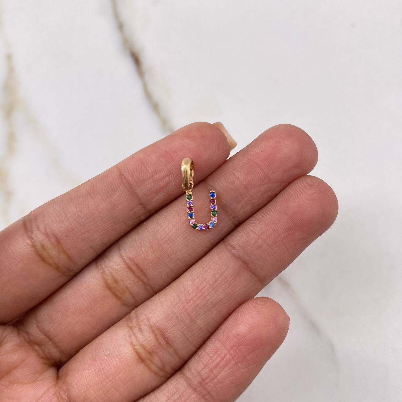 Pendant Letter U 0.55gr / 1.5cm / Colored Zircons Yellow Gold $