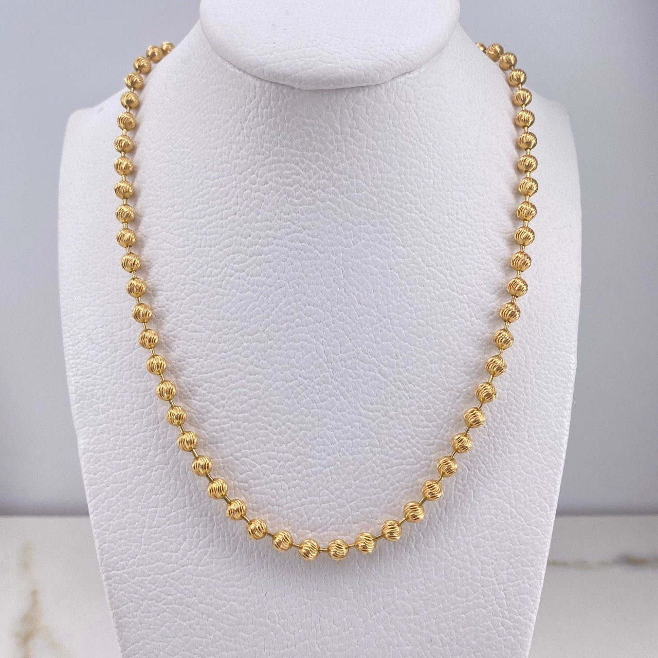 Cadena Militar 24.6gr / 55cm / 3.8mm Bolas Diamantadas Oro Amarillo +3 $