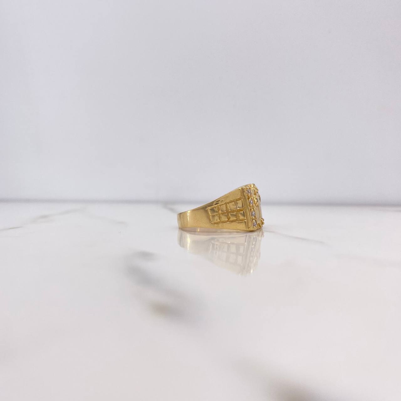 Gothic Cross Signet Ring 6.15gr / Size 11 / White Zircons Yellow Gold$