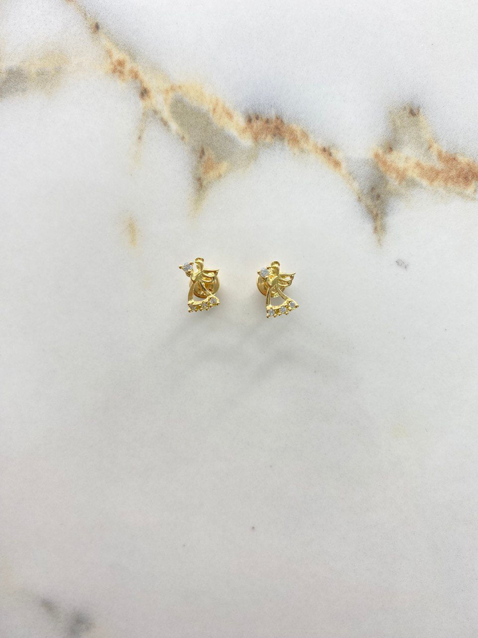 Topos Angel  0.9gr / Silueta Circones Blancos Oro Amarillo &