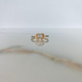 Solitaire Ring Petals 2.35gr / Size 6 3/4 / White Zircons Two Yellow and White Gold &