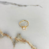 Solitaire Ring Petals 2.35gr / Size 6 3/4 / White Zircons Two Yellow and White Gold &
