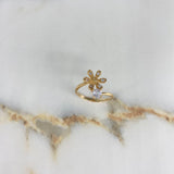 Ring Solitaire Flower 2.7gr / Size 6 1/4 / White Zircons Yellow Gold &