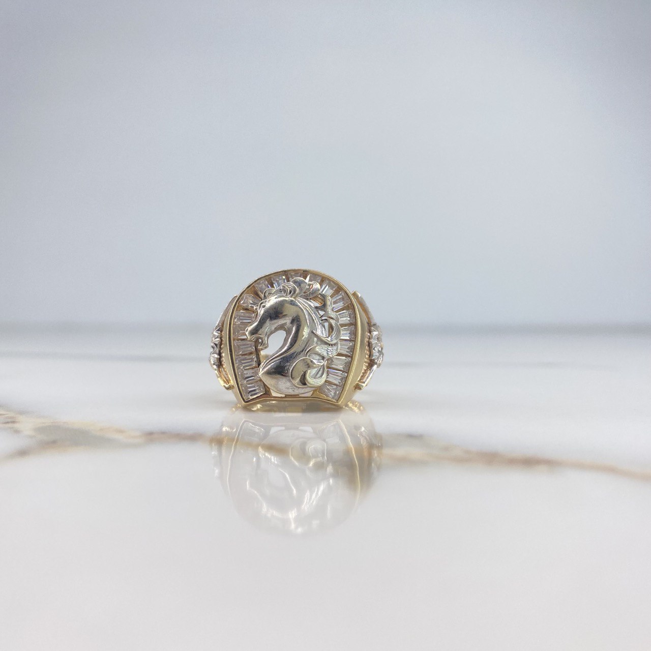 Horseshoe Ring Horse 10.75gr / Size 10 1/4 / White Zircons Two-tone Yellow and White Gold (Offer) &