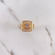Anillo Sello Hélice 8.25gr / T8 1/2 / Circones Blancos Tres Oros $