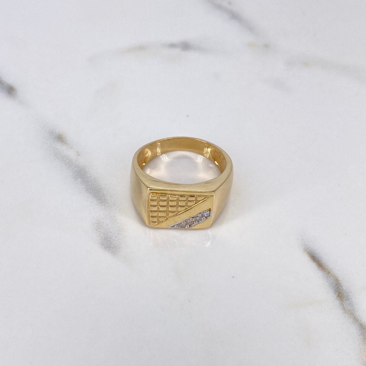 Seal Ring 8.5gr / T10 / White Zircons Yellow Gold $