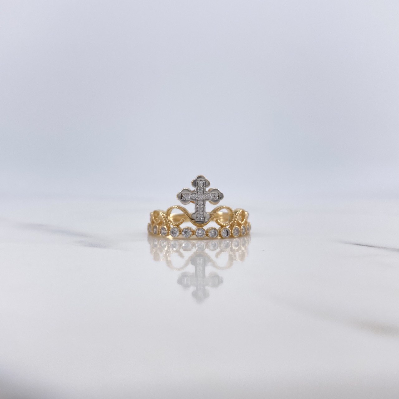 Cross Crown Ring 2.4gr / Size 6 / White Zircons Two-tone Yellow and White Gold $