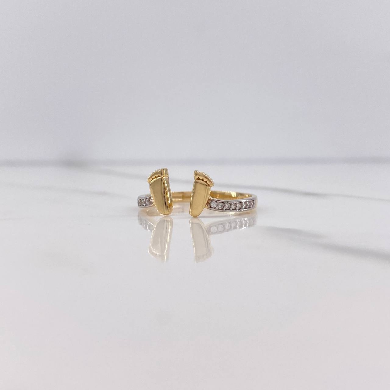 Ring Feet 1.8gr / Size 7 1/2 / White Zircons Two-tone Yellow and White Gold $