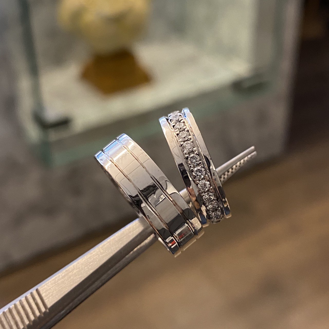 Wedding rings bands by Custom Made to Order with Solitaire 14gr