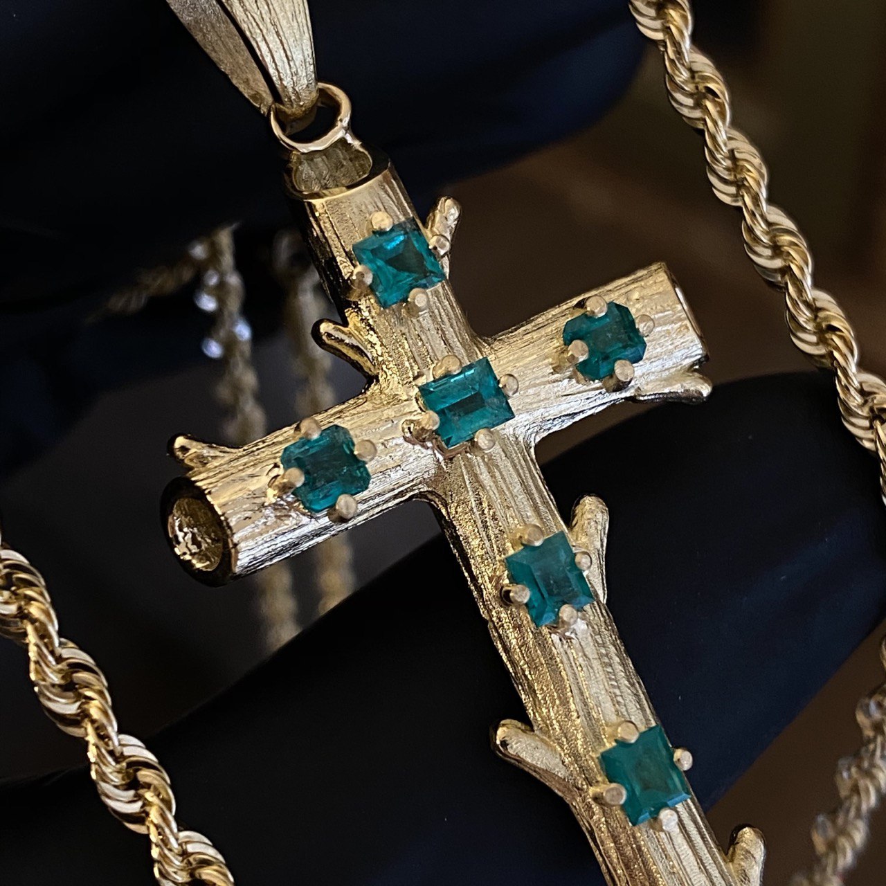 Pendant Rustic Cross Trunk by Custom Made to Order 15gr