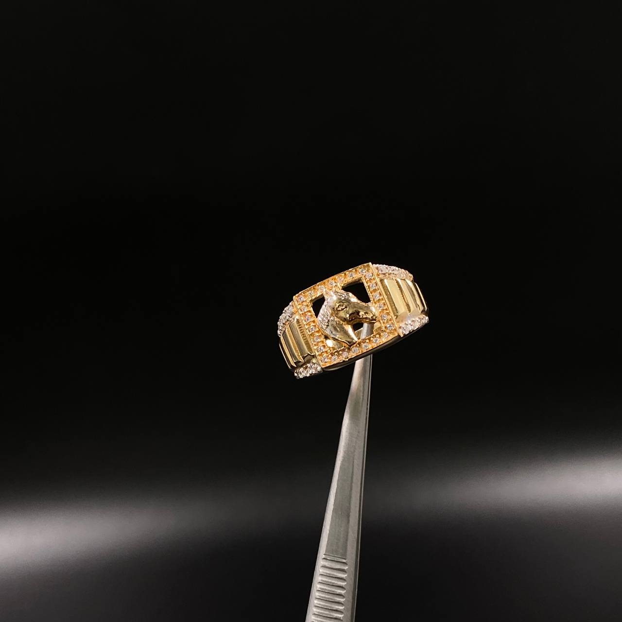 Horse Ring 8.4gr / Size 10 3/4 White Zircons Two Yellow and White Golds (Offer) &