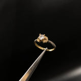 Laurel Ring 2.35gr / Size 6 1/2 / Solitaire White Zircons Yellow Gold&