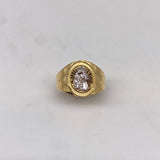 Horse Signet Ring 6.1gr / T10 1/4 Diamond Cut Two-tone Yellow White$