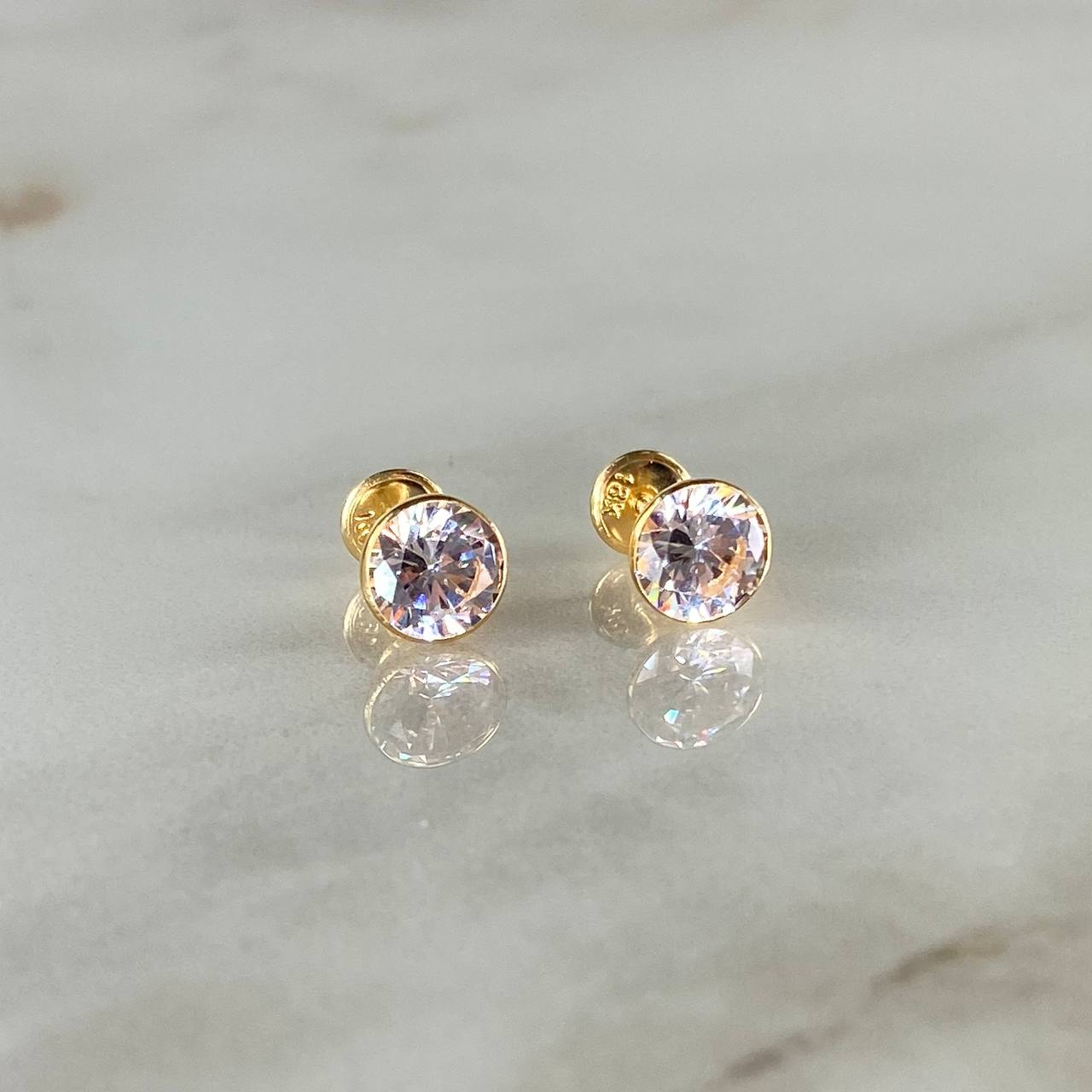 Stud Earrings Bezel 1.45gr / 7mm White Zircon Yellow Gold 18K
