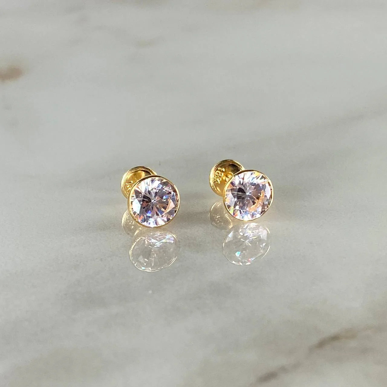 Topos Bisel 1.1g / in / 6.25mm Oro Amarillo 18K