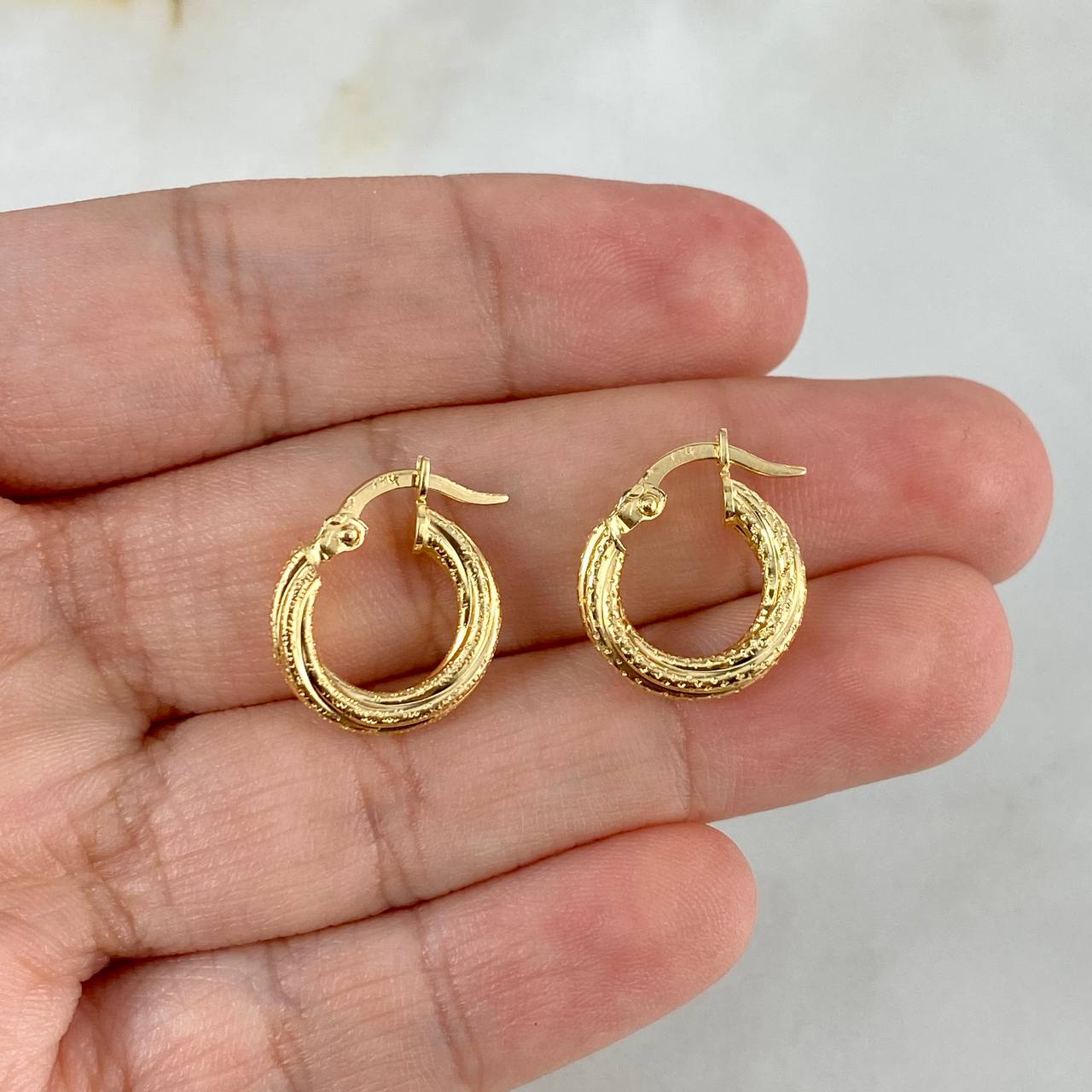 Hoop Earrings Carly 1.35gr / 1.3cm / Punta Raya Yellow Gold