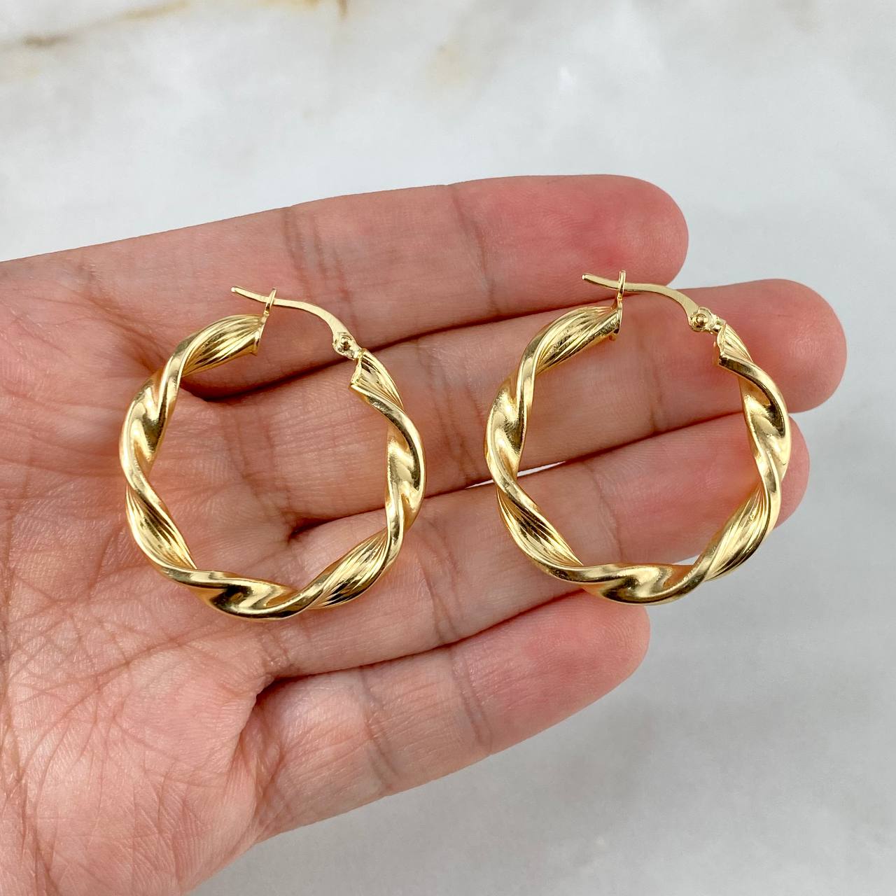 Hoop Earrings Nico 4gr / 3cm / Striped Twisted Yellow Gold