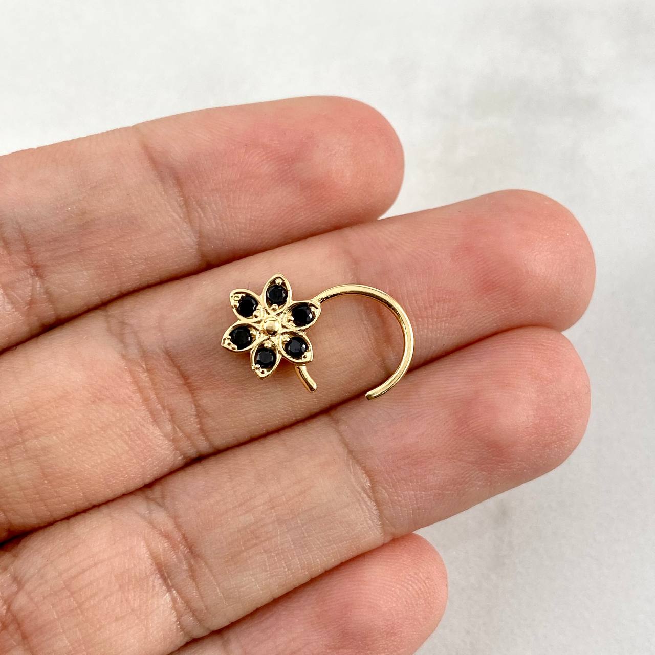 Piercing Hoop Flower Simulator 0.95gr / 1cm / Black Zircons Yellow Gold (Jewel)