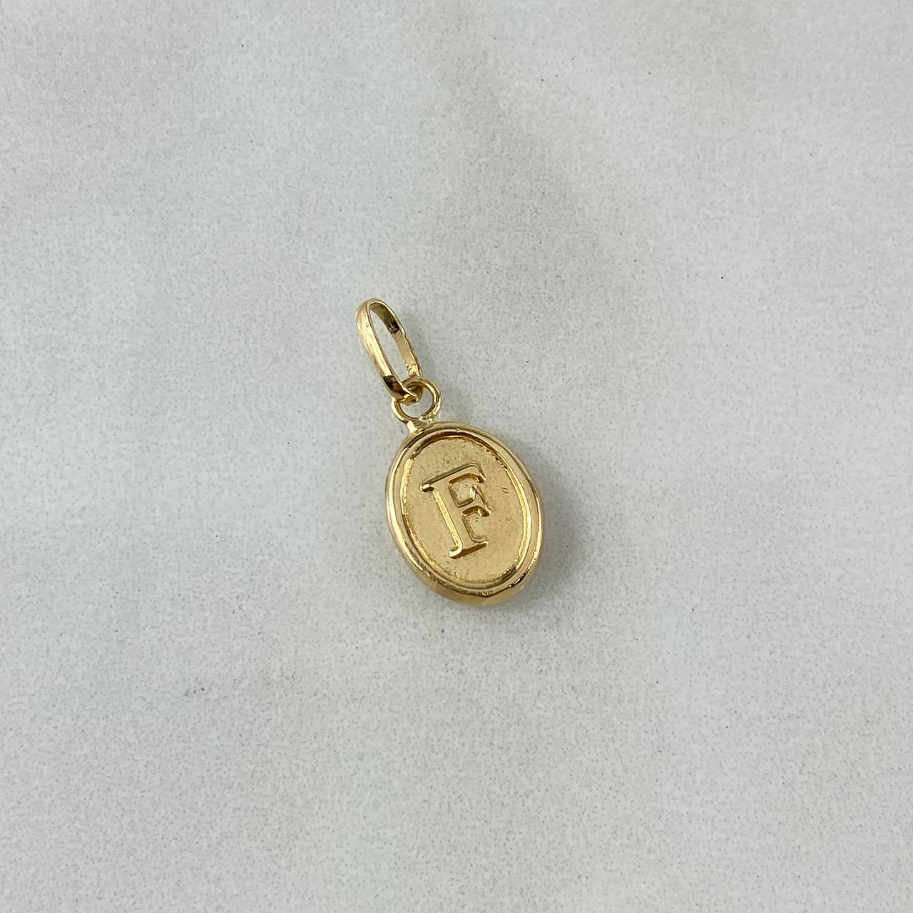 Pendant Letter F Oval 0.55gr / 1.8cm / Stamped Yellow Gold ©