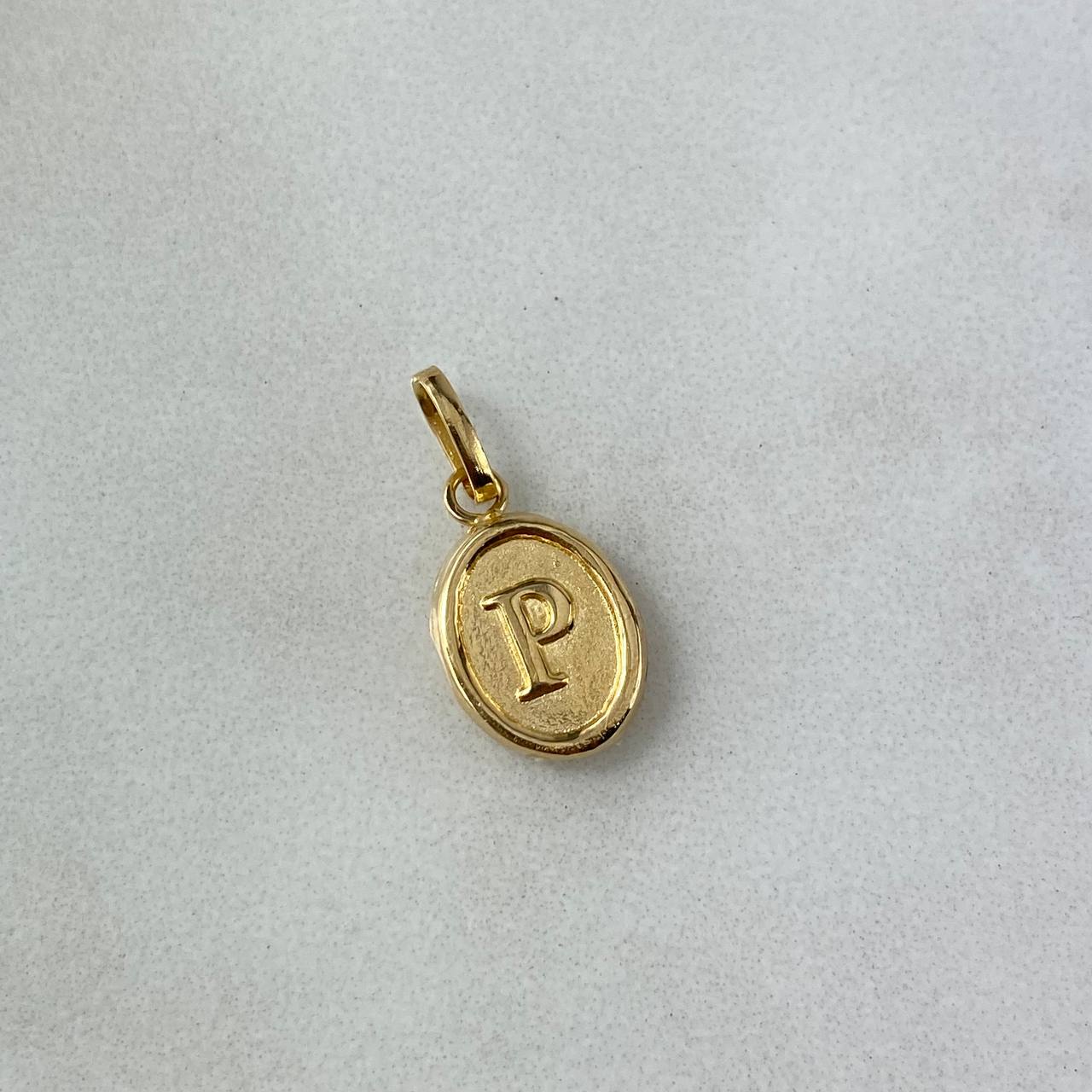 Pendant Letter P 0.5gr / 1.8cm / Stamped Yellow Gold